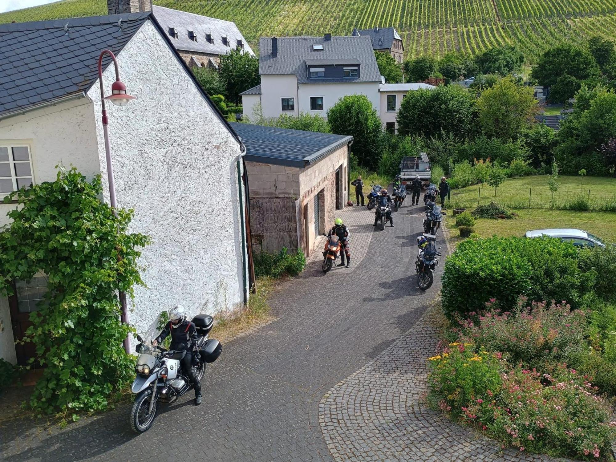 Gasthof Zur Grafschaft Veldenz Екстер'єр фото