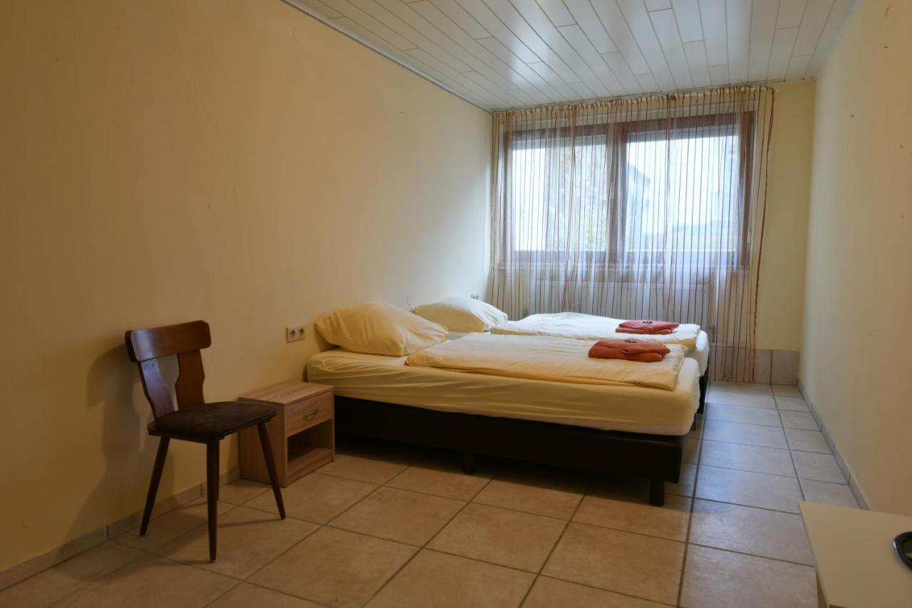 Gasthof Zur Grafschaft Veldenz Екстер'єр фото