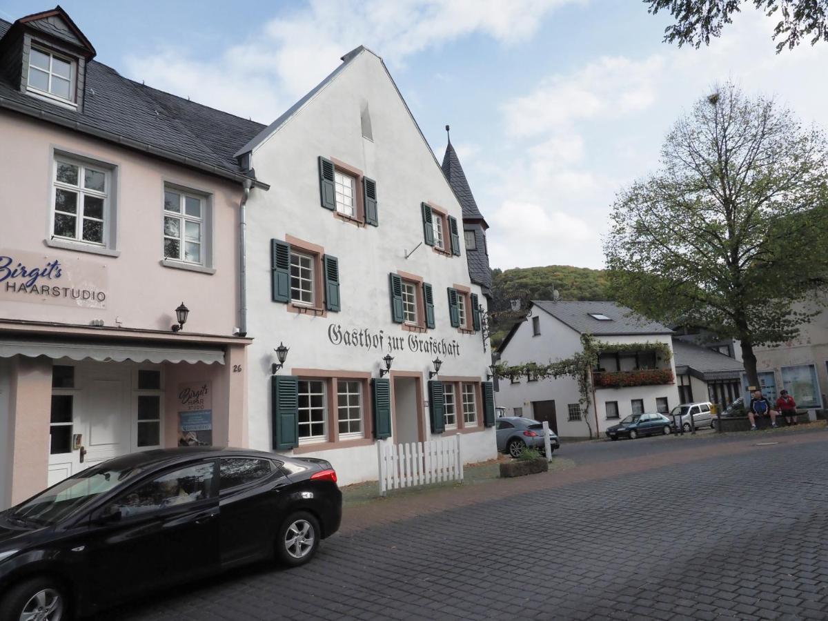Gasthof Zur Grafschaft Veldenz Екстер'єр фото